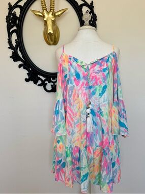Lilly Pulitzer Alanna Cold Off Shoulder Dress in Sparkling Sands Print
